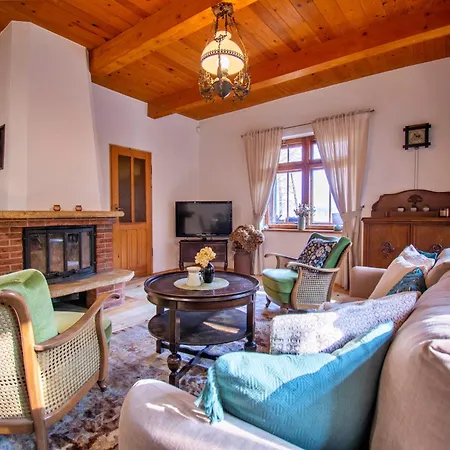 Villa Mazurski Dom Nad Jeziorem *